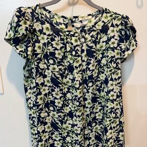 Floral Print Short Sleeve Top